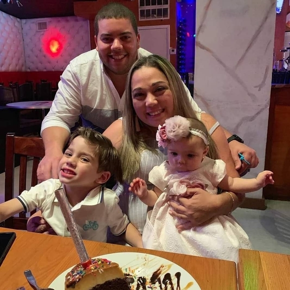 Profile Picture of Maria Marcano (@maru2107) on Poshmark