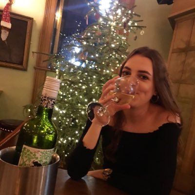 Profile Picture of Grace James (@gracejames_) on Twitter