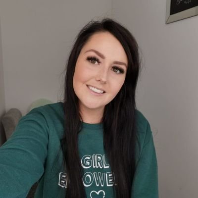 Profile Picture of Leah Byrne (@leaahbyrnee) on Twitter
