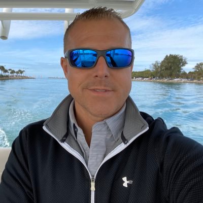 Profile Picture of Patrick Roark (@proarkyachts) on Twitter