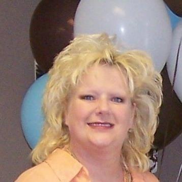 Profile Picture of Marilyn Carpenter (@CarpenterMtoe) on Twitter