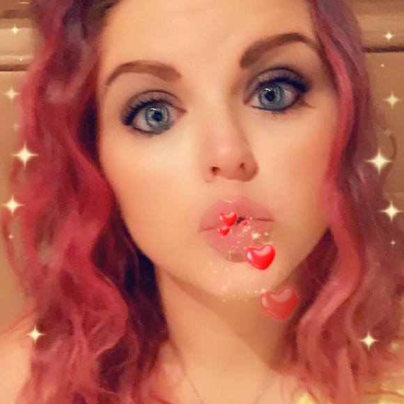 Profile Picture of Sha Czach (@shaczach) on Poshmark