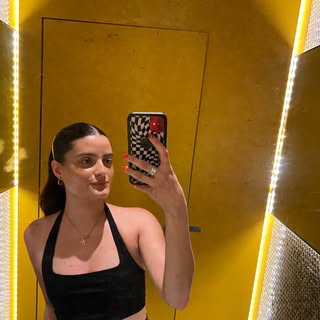 Profile Picture of TC (@tara_caruso) on Instagram