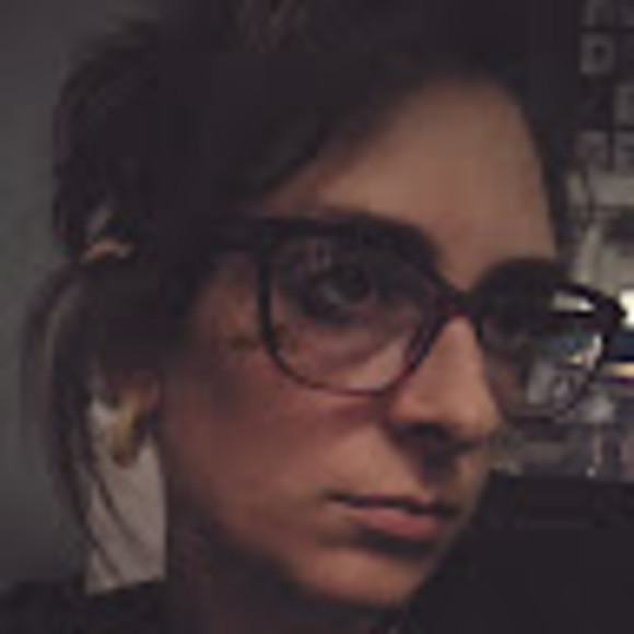 Profile Picture of Charleen Brinson (@charleenbrinson) on Poshmark