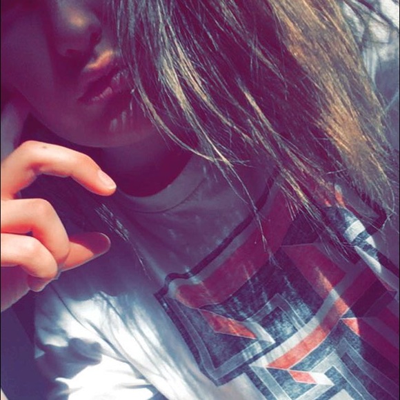 Profile Picture of Avery Moudy (@avery_anne13) on Poshmark