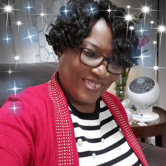 Profile Picture of Janet Sylva small (@jsylva12345) on Poshmark