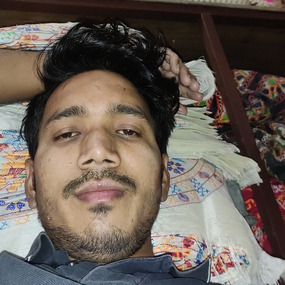 Profile Picture of Vikram Parmar (@vikramroy) on Poshmark