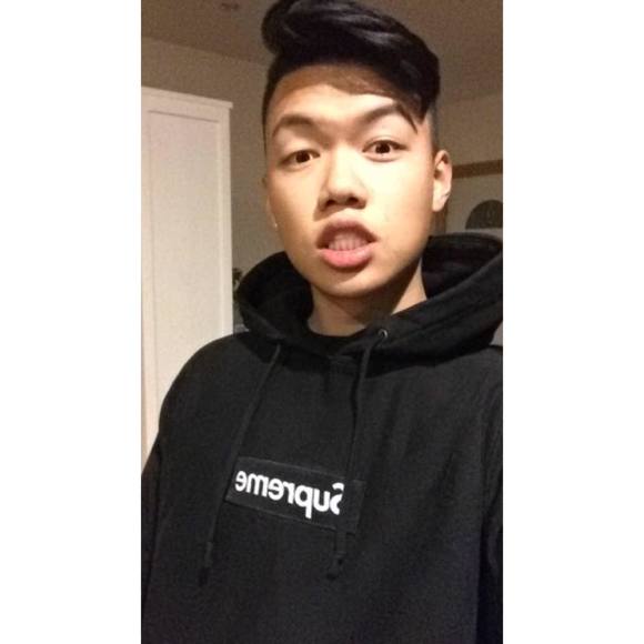 Profile Picture of Eddie Eddie (@echen97) on Poshmark