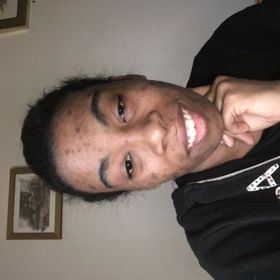 Profile Picture of victoria howell (@vikkihatter) on Pinterest