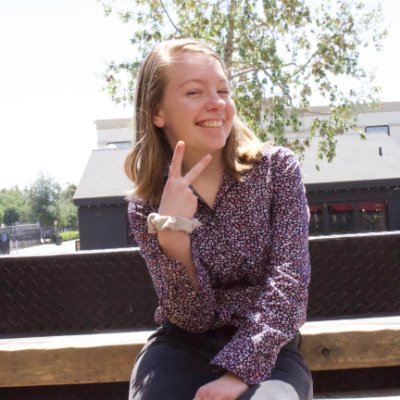 Profile Picture of Claire Clements (@cclements825) on Twitter