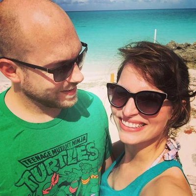 Profile Picture of Ally Singer Wright (@asingerwright) on Twitter