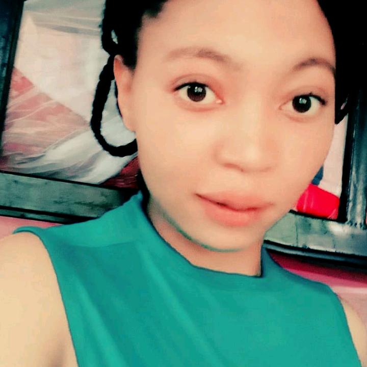 Profile Picture of esterclarck (@esterclarck) on Tiktok