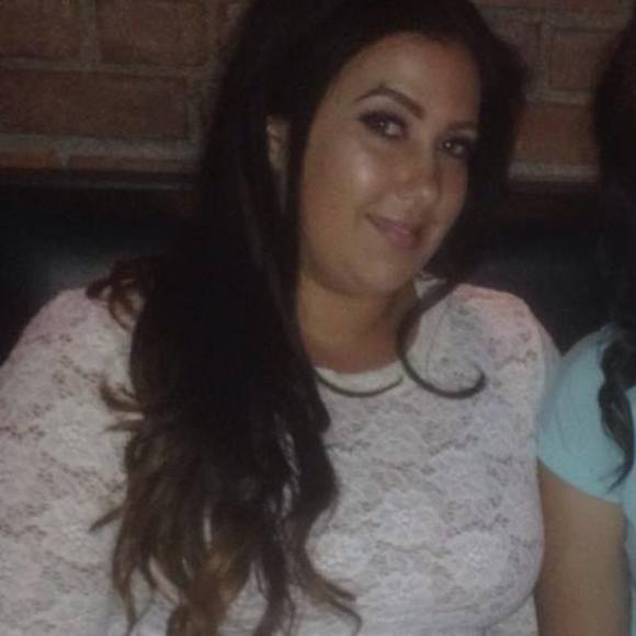 Profile Picture of Gianna Mauro (@giannamarie1) on Poshmark