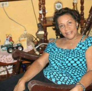 Profile Picture of Verna Gonzalez (@verna.gonzalez.7165) on Facebook