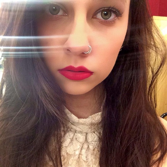 Profile Picture of Kali Zervas (@kalizervas) on Poshmark