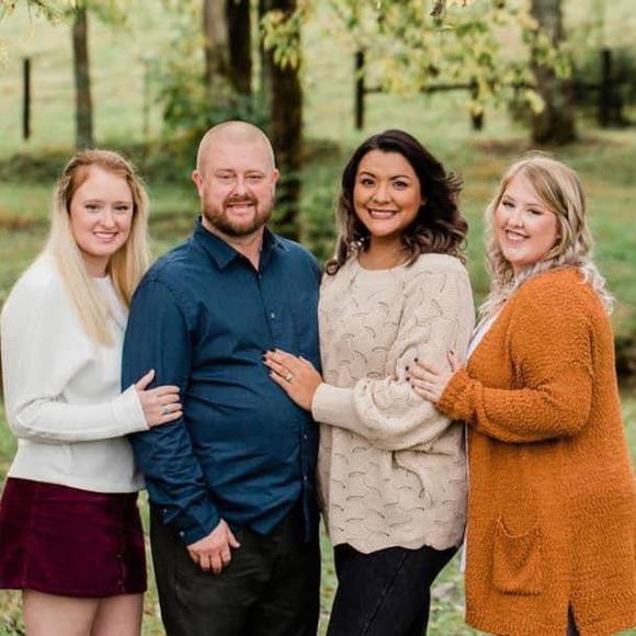 Profile Picture of Jason Gregory (@jasontgregory) on Poshmark