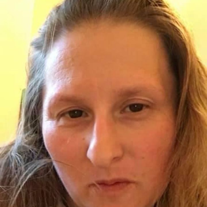 Profile Picture of Lori Reeves (@lorireeves3) on Tiktok