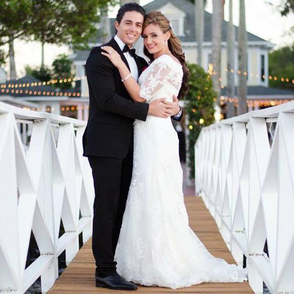 Profile Picture of Sara Hippeli (@sarahippeli01) on Poshmark