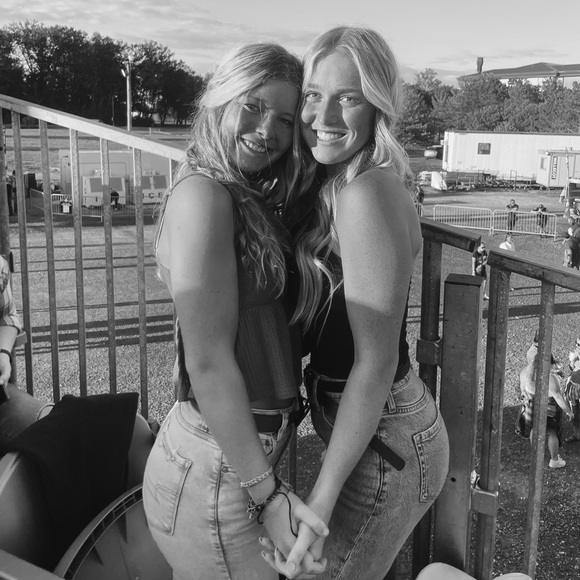 Profile Picture of Grace Recker (@reckergrace) on Poshmark