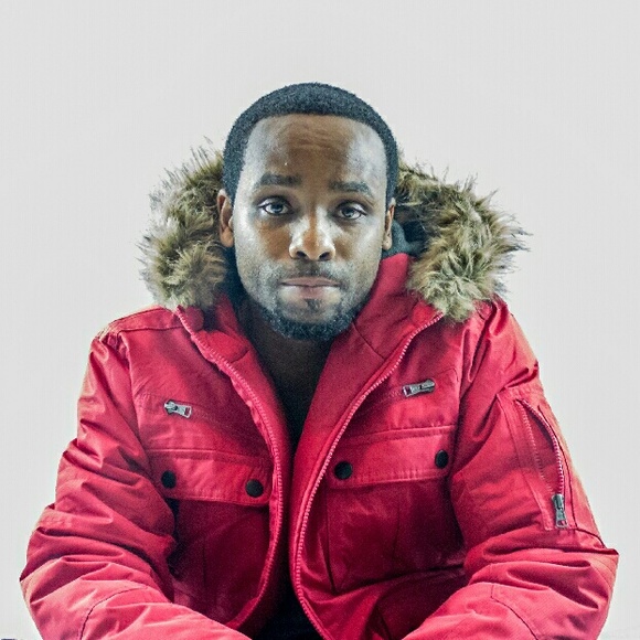 Ivan Lake - Poshmark Profile Picture of Ivan Lake (@lakesyde) on Poshmark