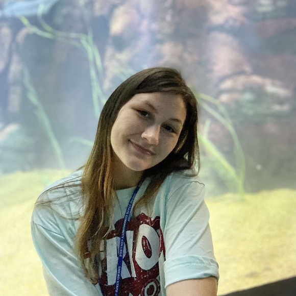 Brianna Tucker - Poshmark Profile Picture of Brianna Tucker (@briannatucker67) on Poshmark