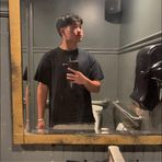 Profile Picture of Nathan Yang (@nathan.yang.90813) on Facebook