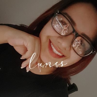 Profile Picture of Arely Martínez (@ArelyWilkinson) on Twitter