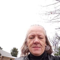 Profile Picture of Lisa Litzinger (@lisa.litzinger) on Tiktok