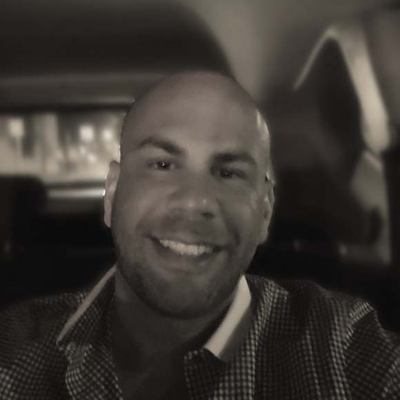 Profile Picture of Adam Hartley (@ahart814) on Poshmark