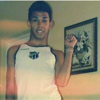 Profile Picture of Alex Toussaint (@aleextoussaint) on Twitter