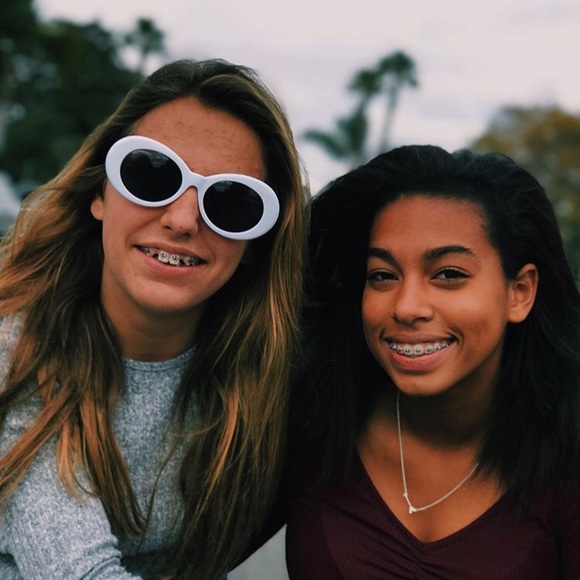 Profile Picture of Maxine Antoine (@maxineantoinecr) on Poshmark