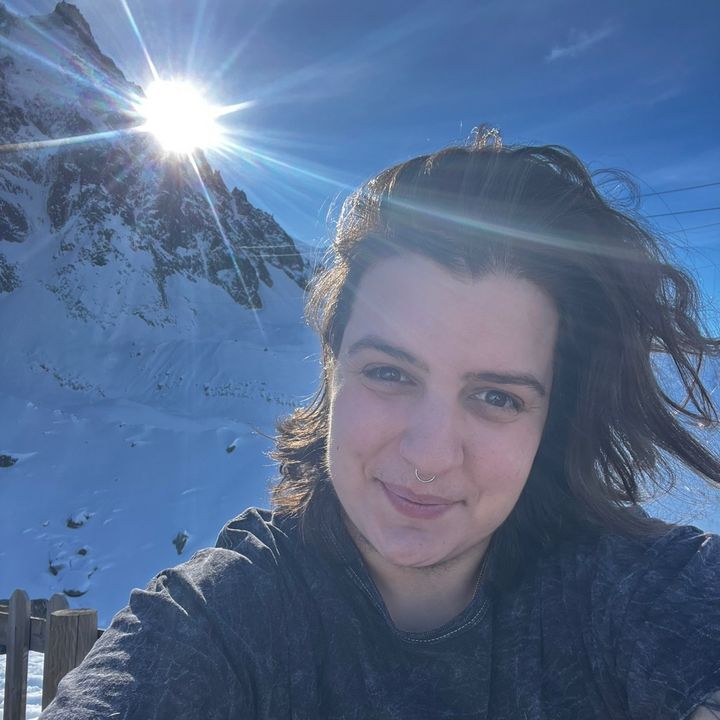 Profile Picture of Teddy (@teddy.hikes) on Tiktok