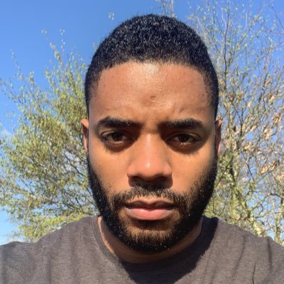 Profile Picture of Street Lights (Andrew Fuller) (@LightsAndrew) on Twitter