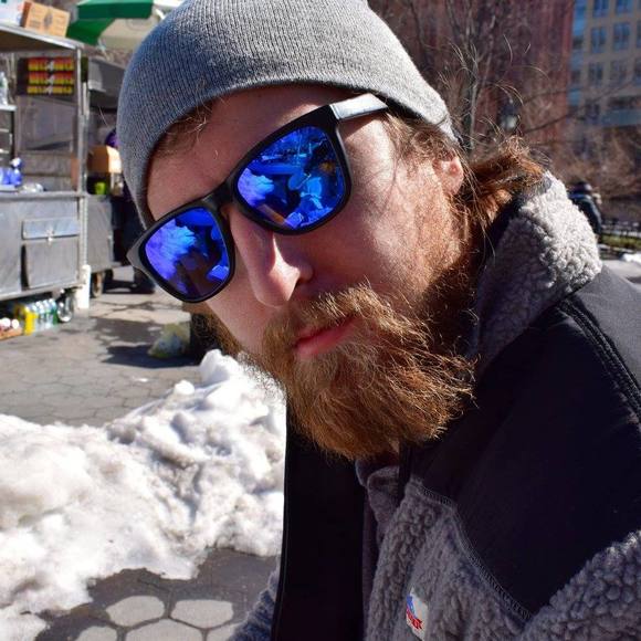 Profile Picture of Andrew Haag (@andrewhaag1) on Poshmark