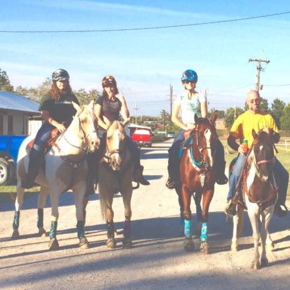 Profile Picture of Julia Black (@juliagracebl) on Poshmark