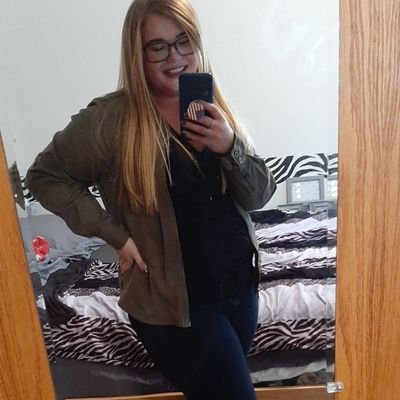 Profile Picture of Heidi (@Heidi_Bierlein) on Twitter