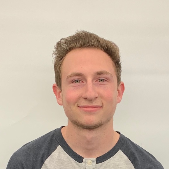 Profile Picture of Jeff Kruger (@jeffk14) on Poshmark