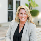 Profile Picture of Rachel Hutchings, 30A Beach Realtor (@rachelhutchings30a) on Youtube