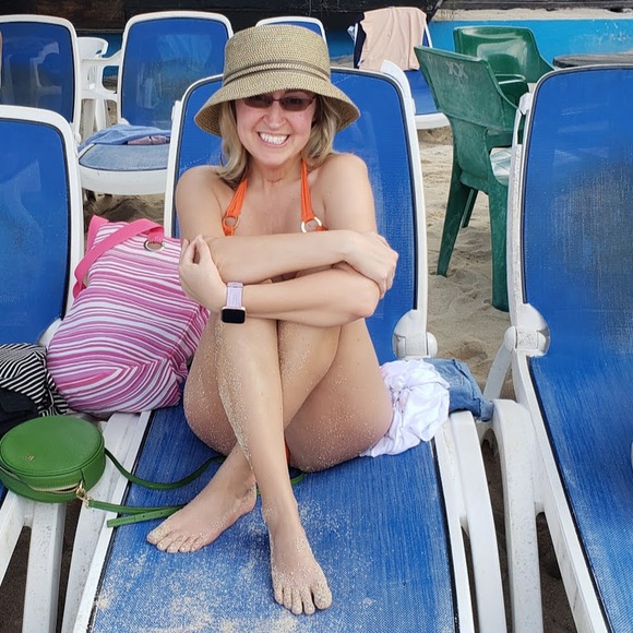 Profile Picture of Pam Elliott-ferrell (@pamferrell1) on Poshmark