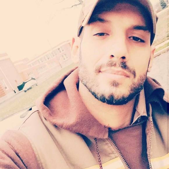 Profile Picture of Bruno Silva (@deusmoreno71) on Poshmark