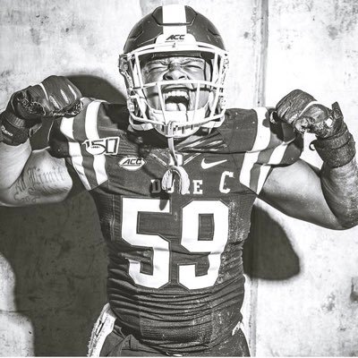 Profile Picture of Black Moses💂🏾 (@trehornbuckle_5) on Twitter