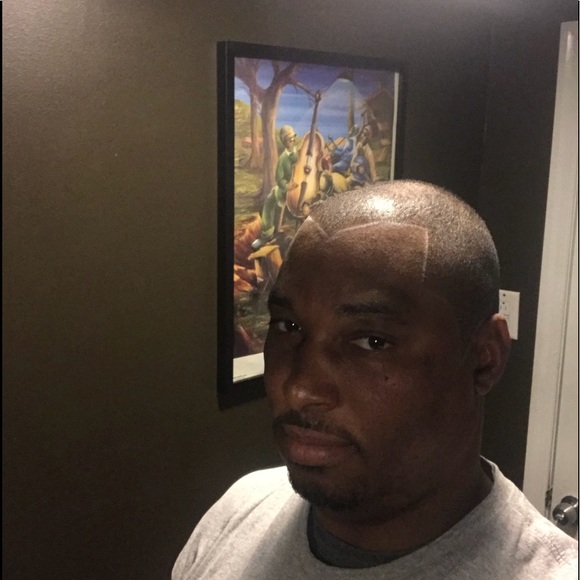 Profile Picture of Damon Dow (@popaganda2002) on Poshmark