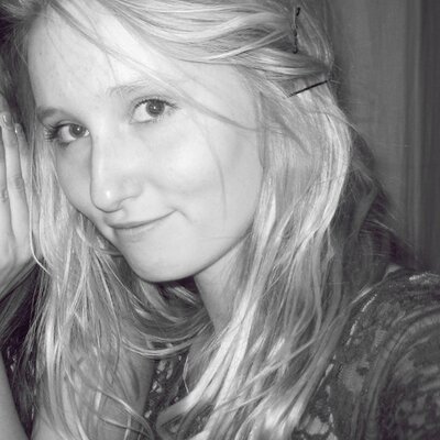 Profile Picture of Anna Vlasova (@annavlasova) on Twitter