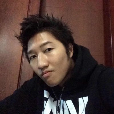 Profile Picture of Kevin Qin (@KevinQi97872025) on Twitter