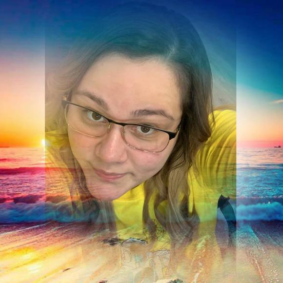 Profile Picture of Allison Cárdenas (@allysoncv) on Poshmark