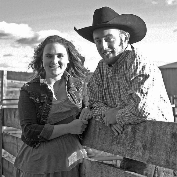 Profile Picture of Paige Lindquist (@paigelindquist9) on Poshmark