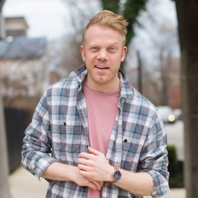 Profile Picture of Tommy Engstrom (@smakeats) on Twitter