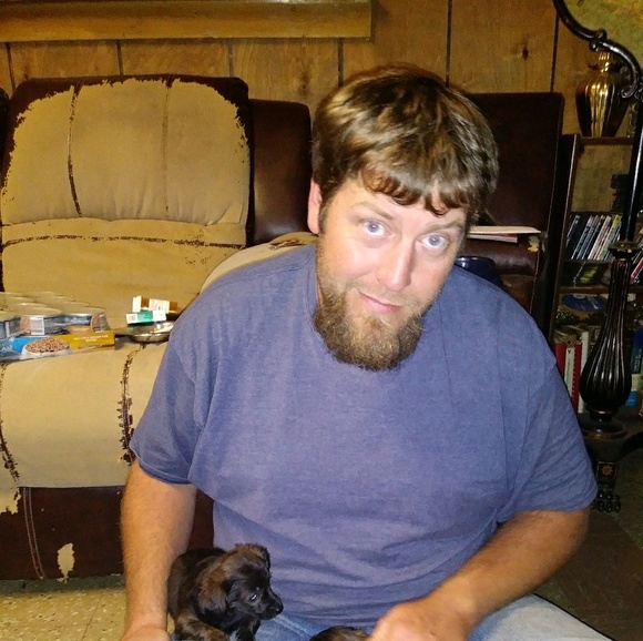 Profile Picture of Shawn Atkins (@atkins1o77) on Poshmark