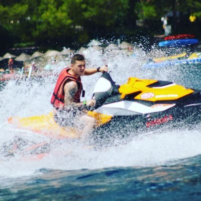 Profile Picture of Jon Colley (@TheJonColley) on Twitter
