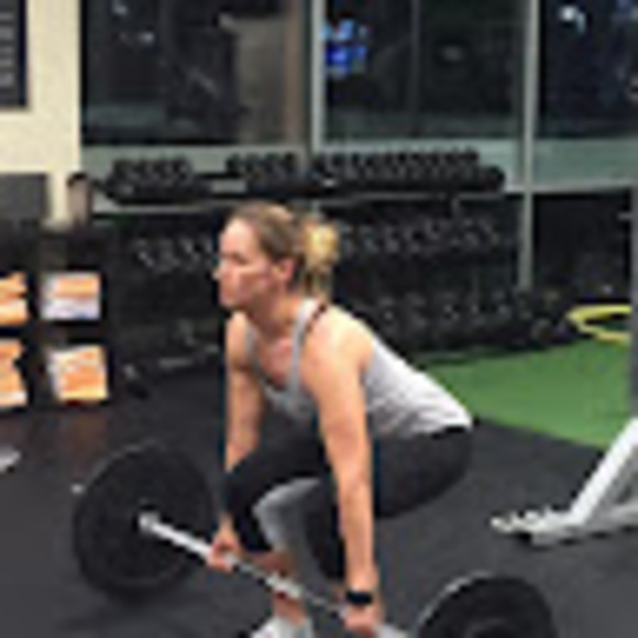 Profile Picture of Angela Shapiro (@angelashapiro77) on Poshmark